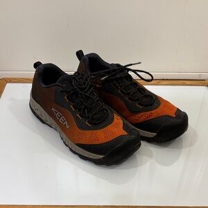 Keen Men's Athletic Shoes in Orange and Black